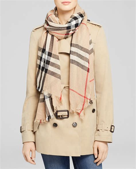 crinkle scarf burberry|where to buy Burberry scarf.